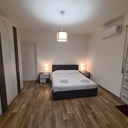 Apartment Garibaldi Παβία Εξωτερικό φωτογραφία