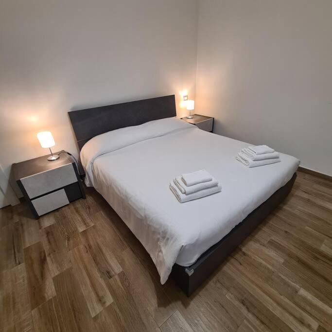 Apartment Garibaldi Παβία Εξωτερικό φωτογραφία